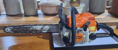 Chainsaw