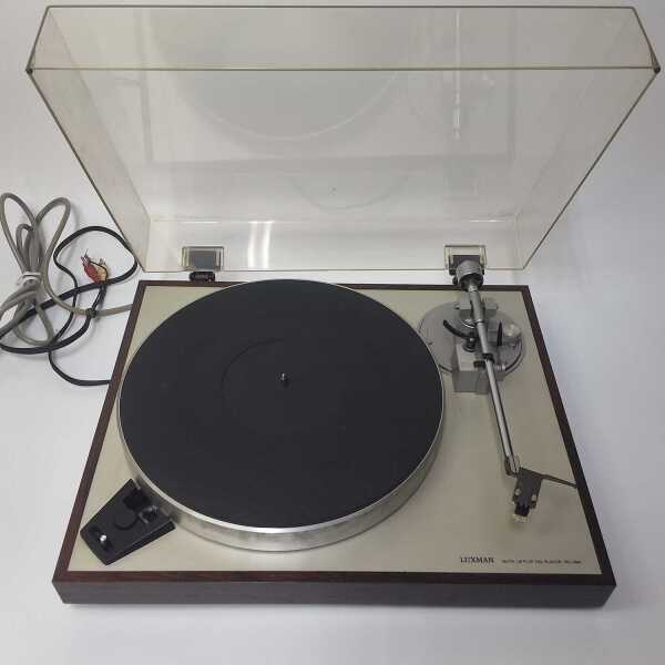 LUXMAN TURNTABLE
