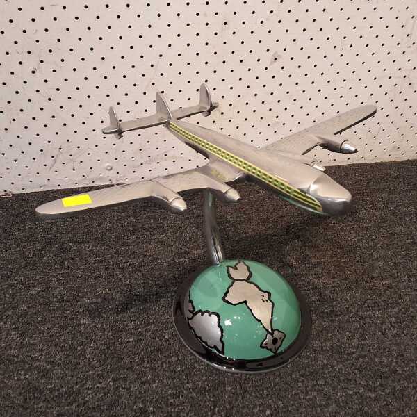 DESK STAND