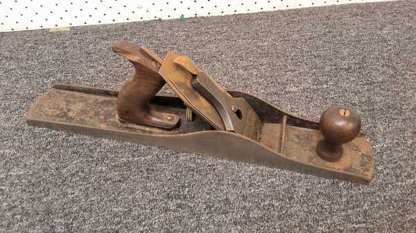 WOOD PLANE