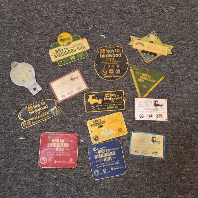 1219 · CAR BADGES