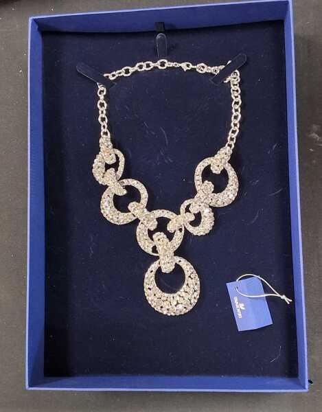 SWAROVSKI JEWELLERY