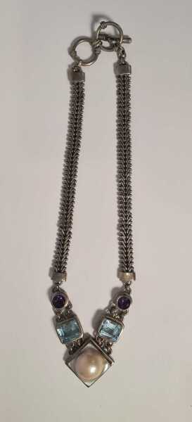 SILVER NECKLACE