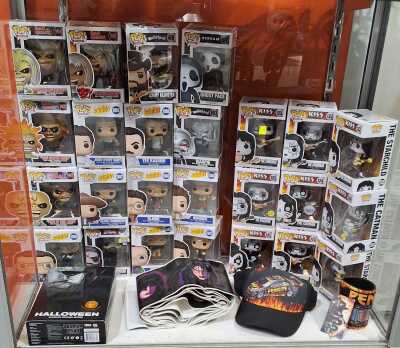 1443 · FUNKO POPS