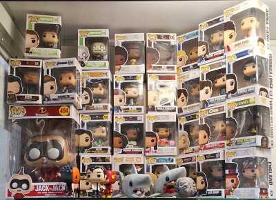 1437 · FUNKO POPS