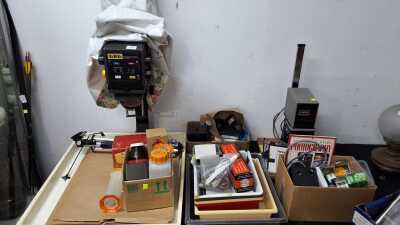 PHOTOGRAPHIC ACCESSORIES