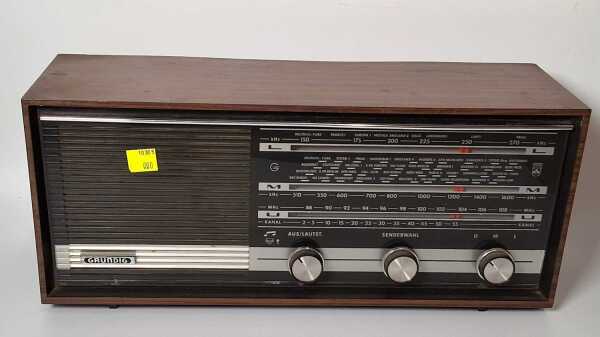 GRUNDIG RADIO