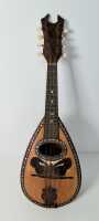 MANDOLIN