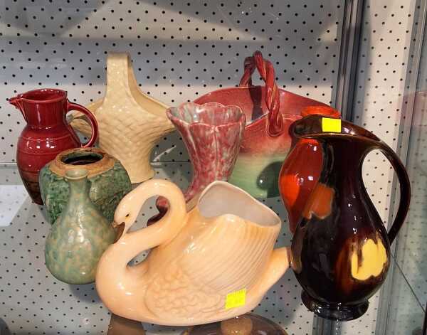 PRETTY POTTERY
