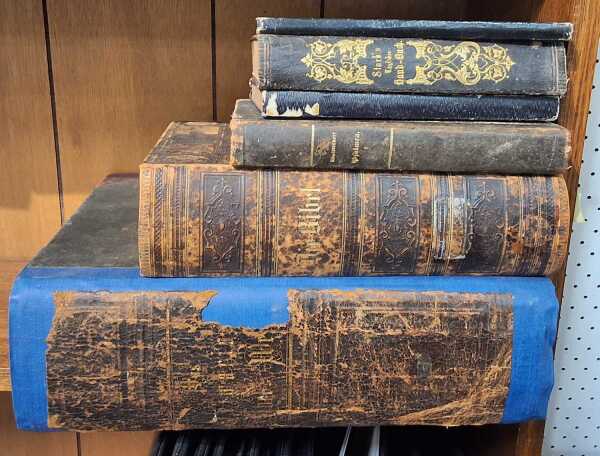 ANTIQUARIAN BOOKS