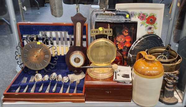 COLLECTABLES