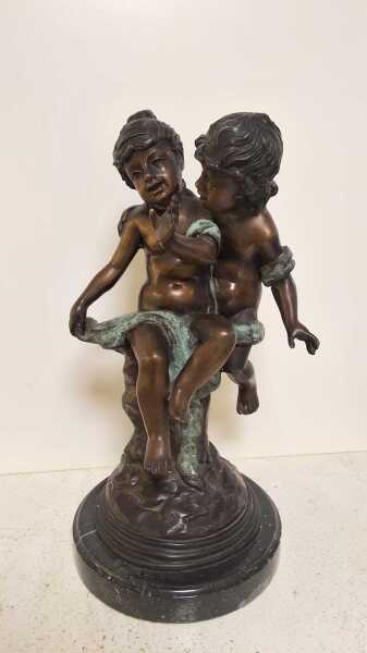 BRONZE FIGURE GROUP