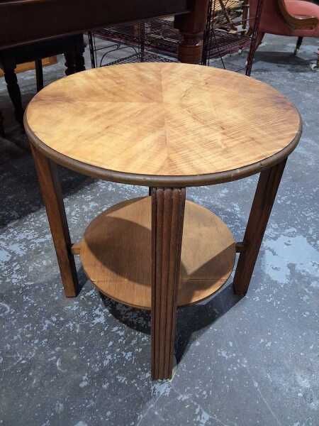 OCCASIONAL TABLE