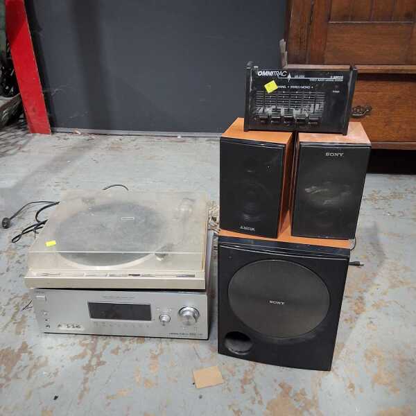 STEREO LOT