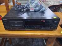 CASSETTE PLAYER