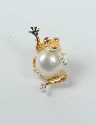 1023 · SILVER PENDANT