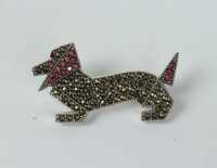 SILVER BROOCH