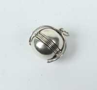 SILVER PENDANT