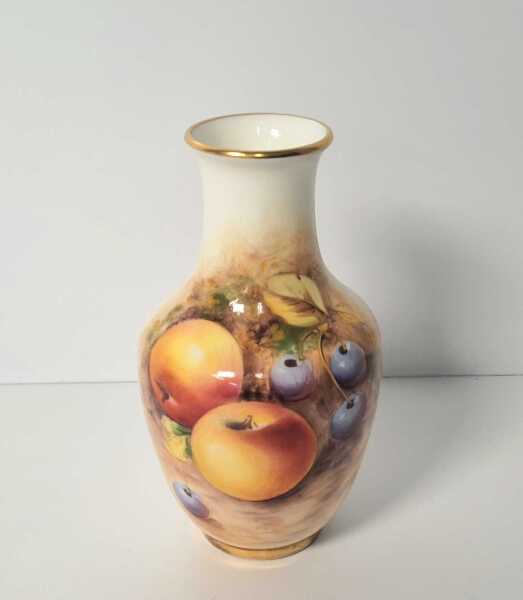 ROYAL WORCESTER