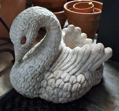 Swan Planter