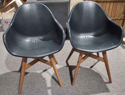 Fanbyn Chairs
