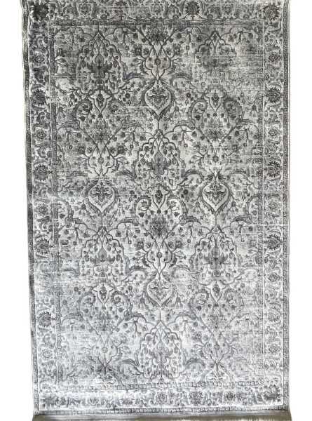 PERSIAN STYLE RUG