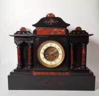 MANTEL CLOCK