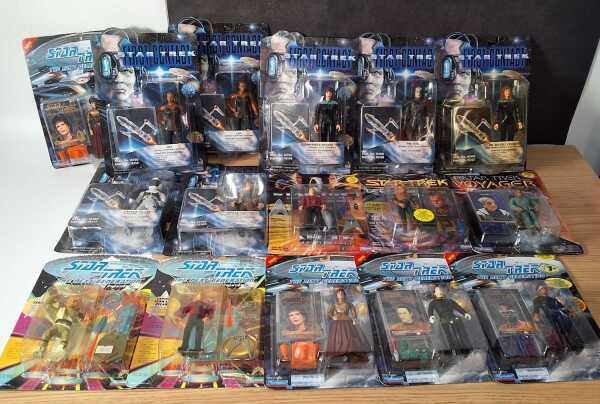 STAR TREK FIGURES