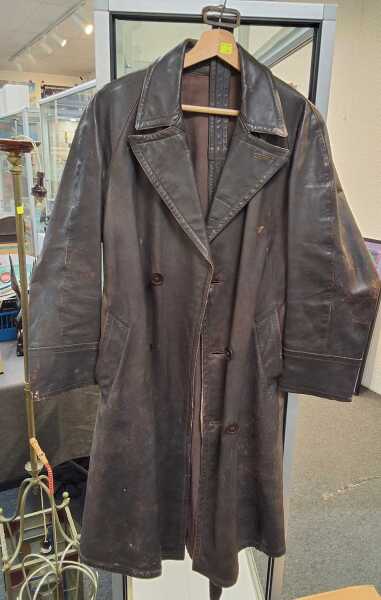 LEATHER TRENCH COAT