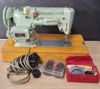 SINGER SEWING MACHINE