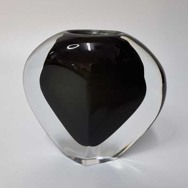 ORREFORS VASE