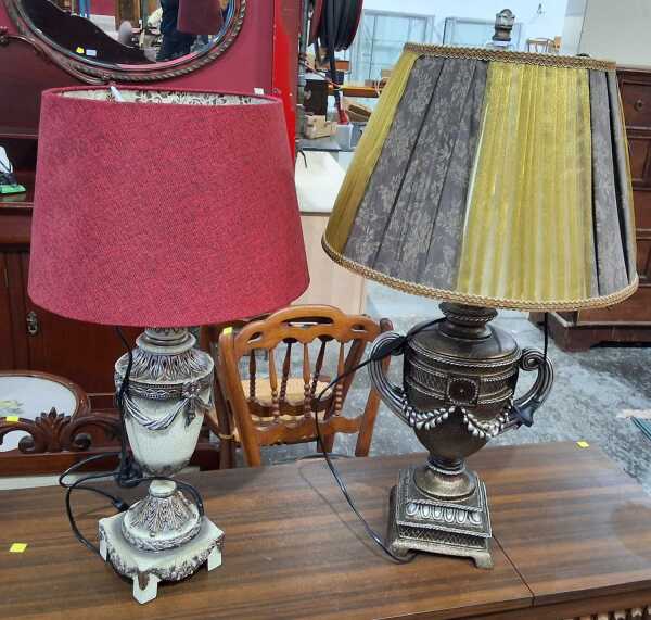 TABLE LAMPS