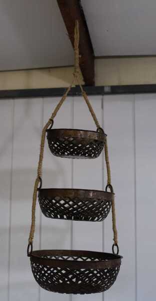 HANGING BASKET