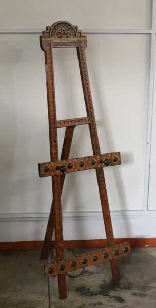 EASEL