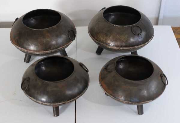 IRON PLANTERS