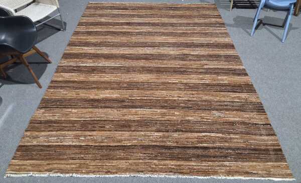 FLOOR RUG