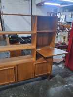 WALL UNIT - 2