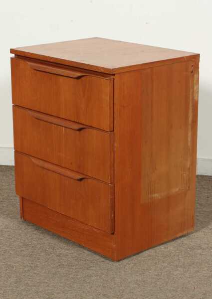 BEDSIDE CHEST