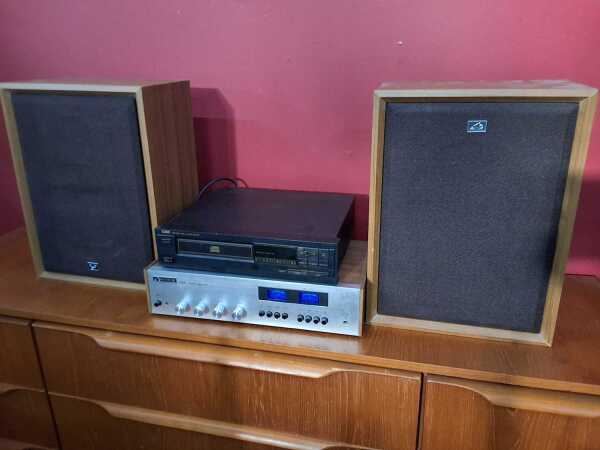 STEREO LOT