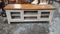 ENTERTAINMENT UNIT