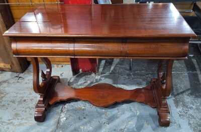 Hall Console