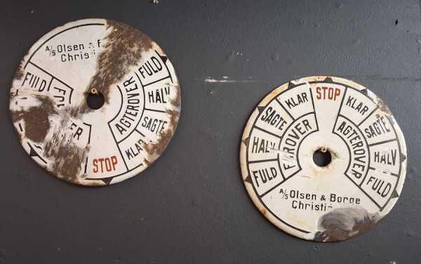 ENGINE TELEGRAPH DIAL FACES