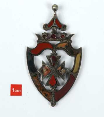 1013 · SCOTTISH PENDANT