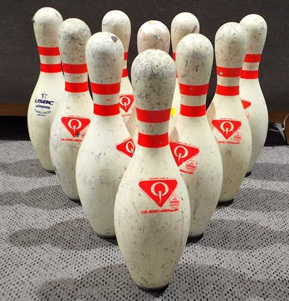 BOWLING PINS