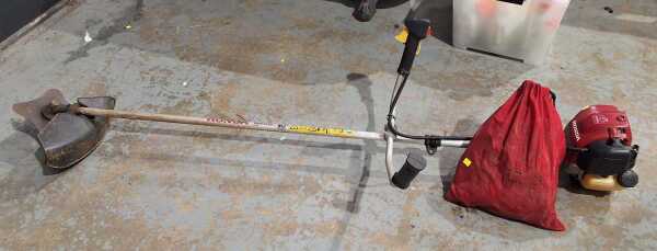 BRUSHCUTTER