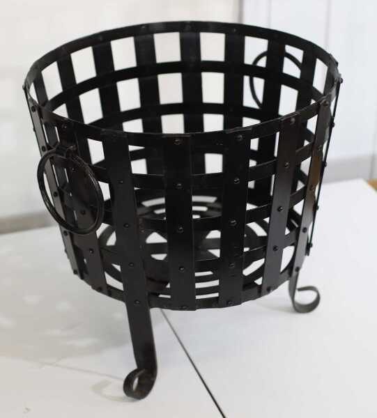 WOOD BASKET