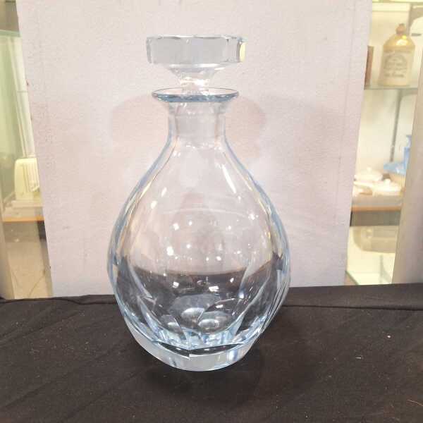 SCANDINAVIAN GLASS DECANTER