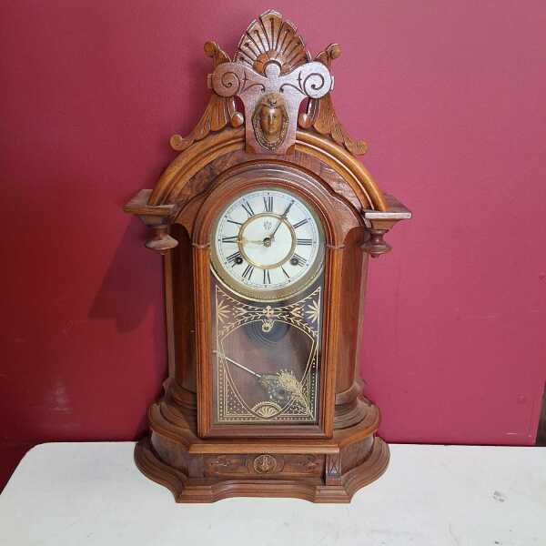MANTEL CLOCK