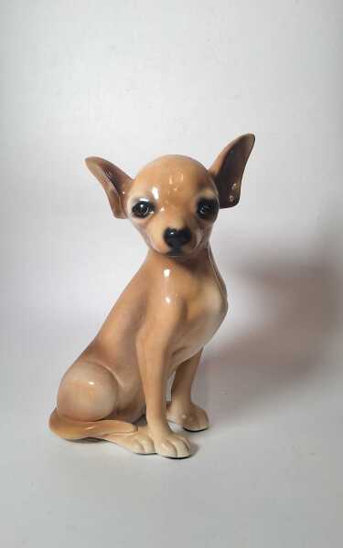 CHIHUAHUA STATUE