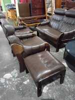 LOUNGE SUITE - 4